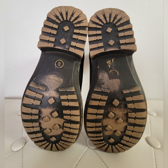 Barcelona Ankle Boot Black Charleston Shoe Co Size 8 - Picture 7 of 9